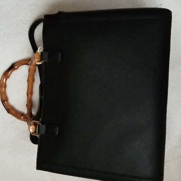 Handbag - Picture 2 of 6